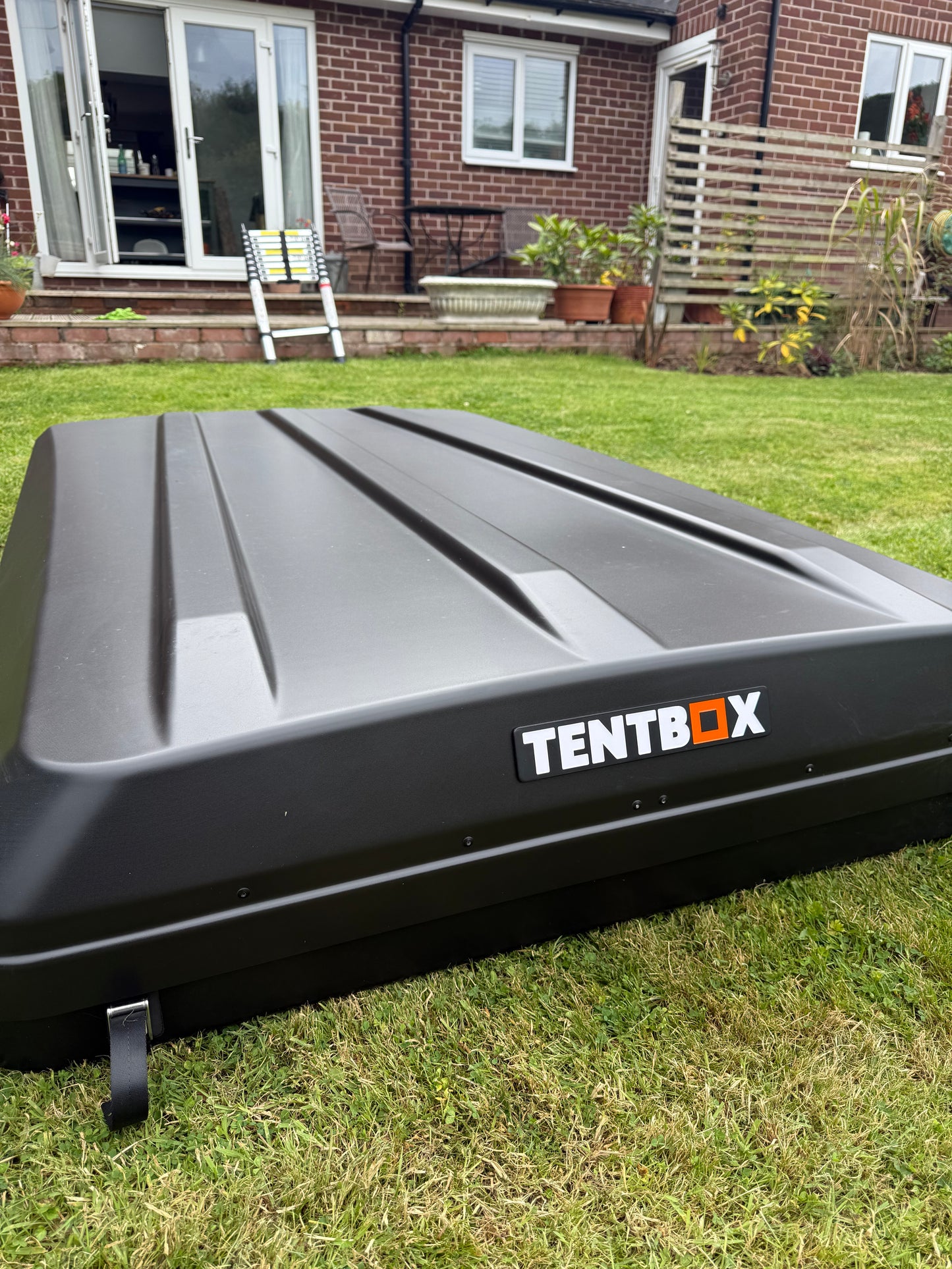 Tentbox Classic 2.0 Immaculate Condition with Security Accessories